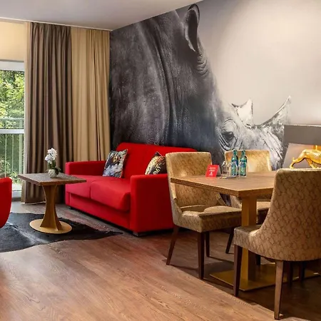Отель Sunday Hotel & Suites Leipzig 4*